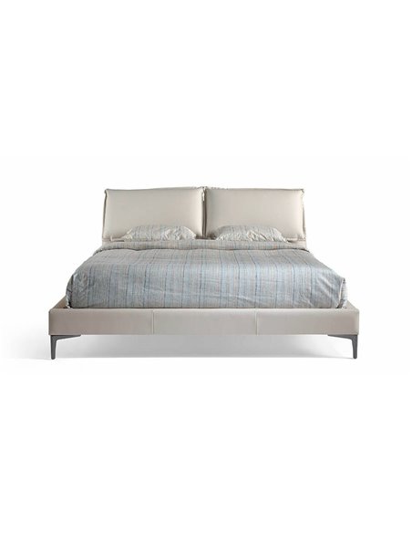 Мягкая кровать с изголовьем B563