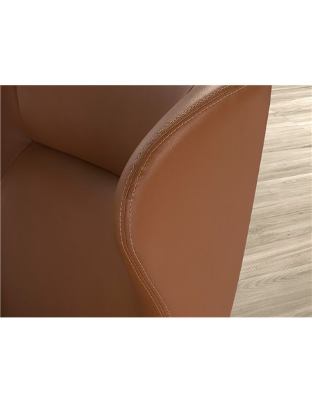 Поворотное кресло из иск.кожи SF-801E