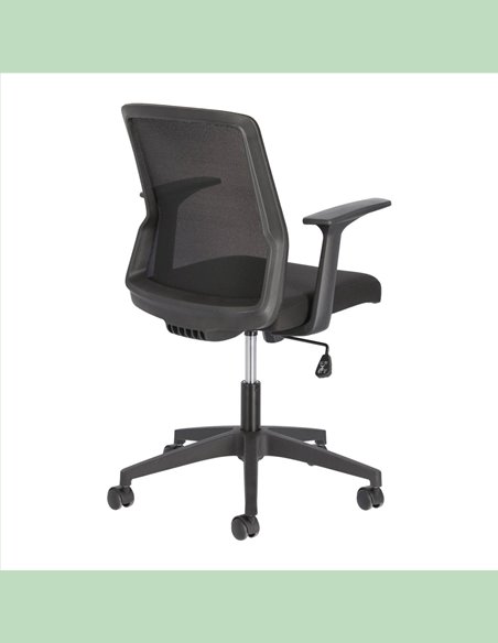 Офисное кресло Nasia в черном цвете
