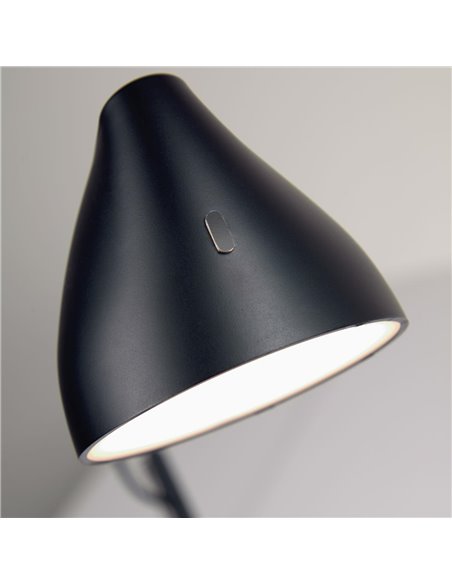 Настольная лампа Eldina из металла с черным покрытием